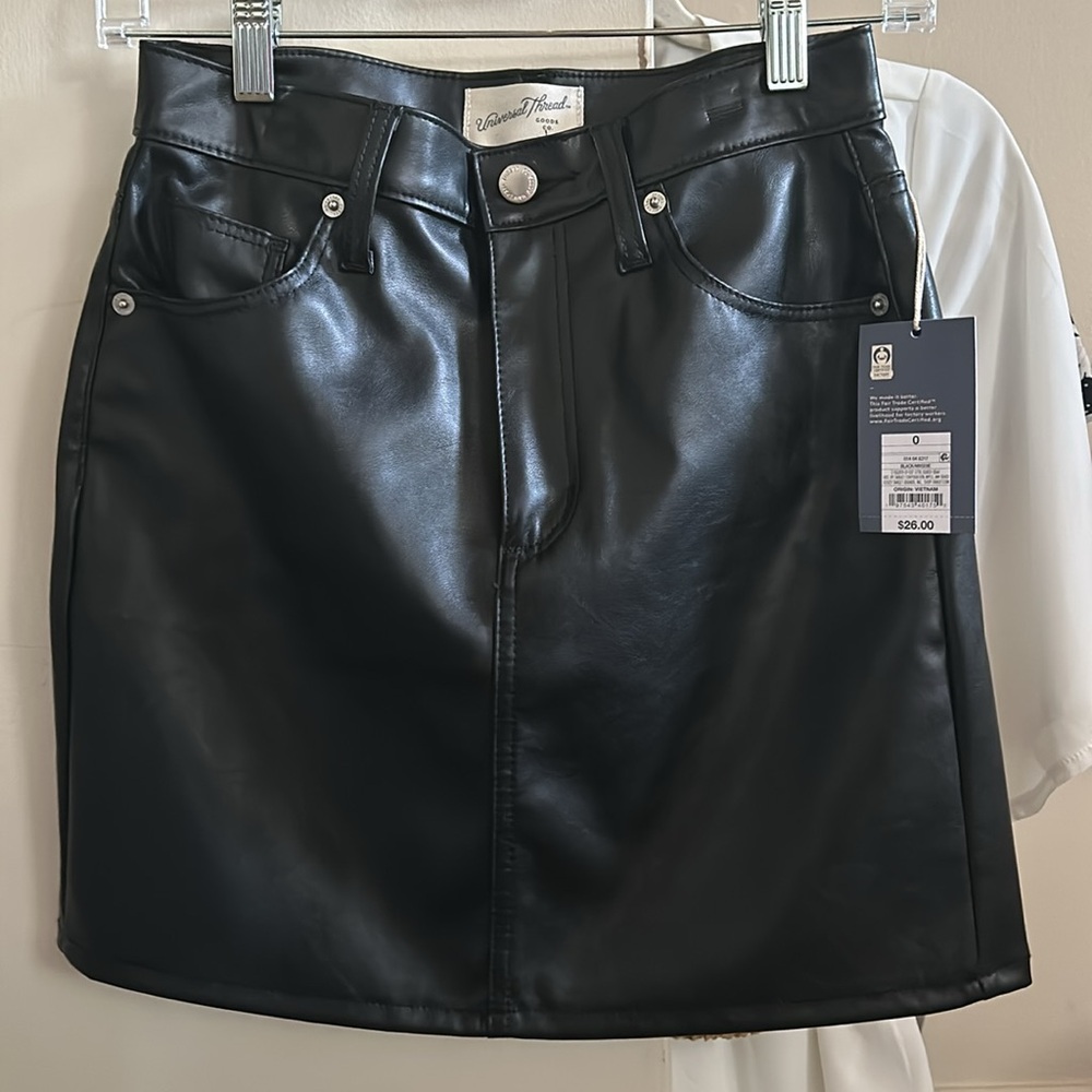 NWT black pleather skirt size 0